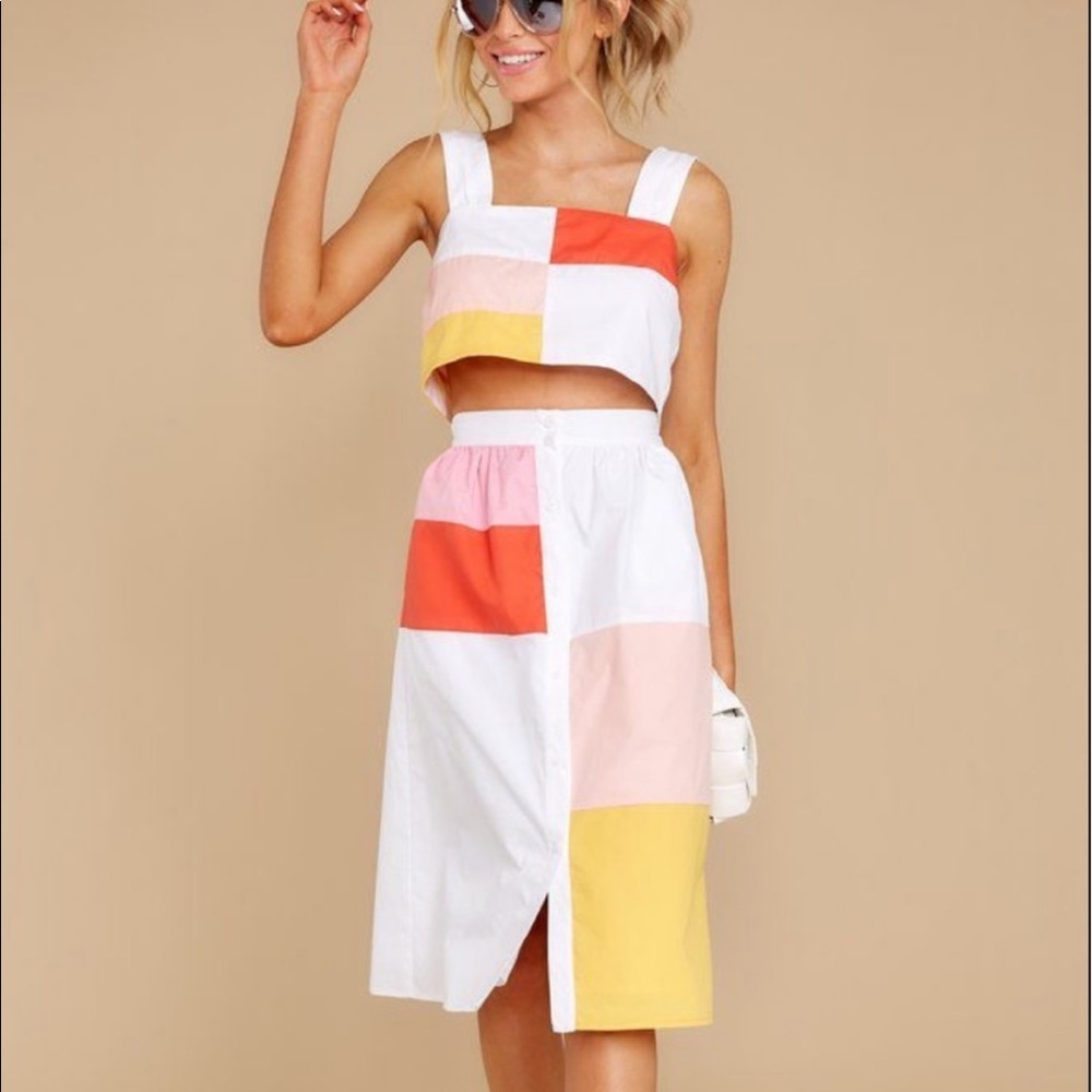 NWT Moodie Two Piece Set